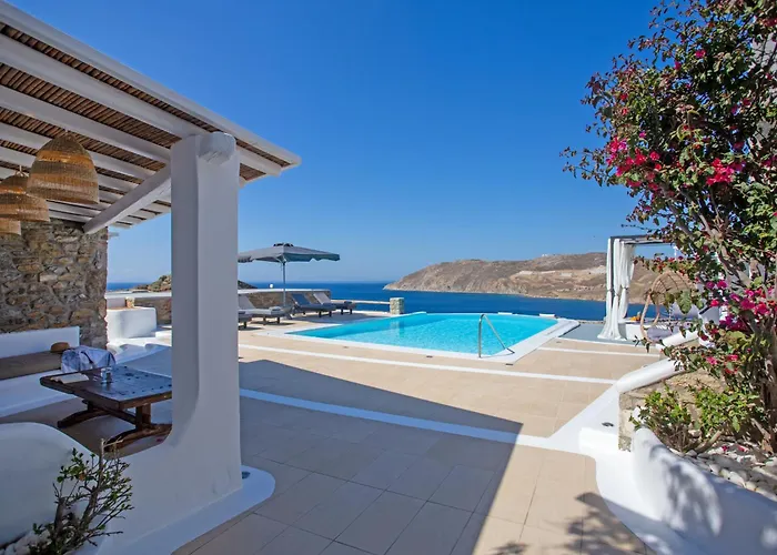 South Star Private Pool * Kaló Livádi