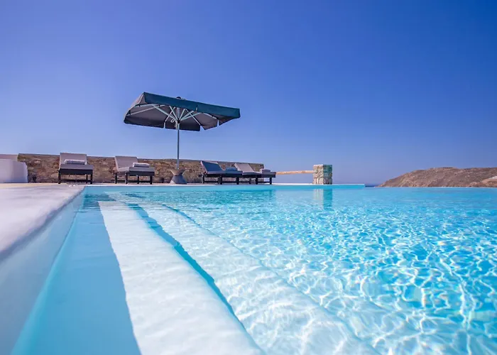 South Star Private Pool