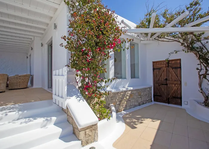 South Star Private Pool Kalo Livadi