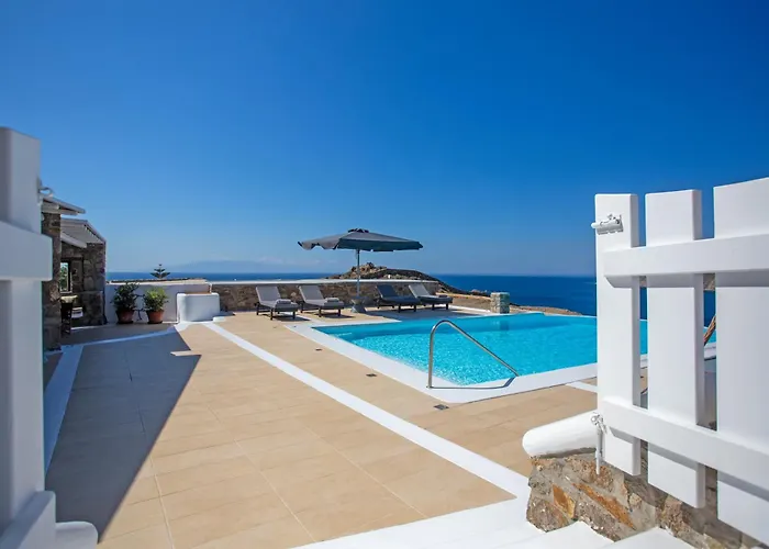 South Star Private Pool